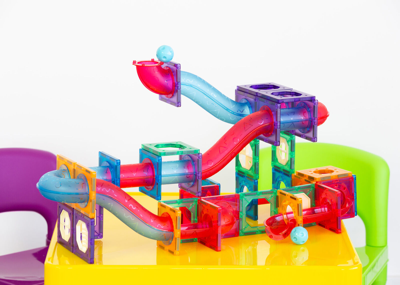 118 Pcs non-toxic STEM Educational, Durable Magnetic Tiles/Puzzle with Storage Bag Secondary image